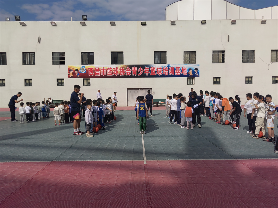 美国篮球训练计划一整套_0